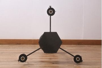 アンティーク照明　大正昭和初期　桐紋・菊紋入り　激レア品!大正ロマンスタイルにぴったりのシャンデリア(3灯、天井照明、吊り下げ照明)(R-042711)