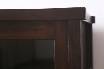 アンティーク家具　引き出し付き　和の雰囲気漂うガラス戸棚(収納棚、キャビネット)(R-042712)