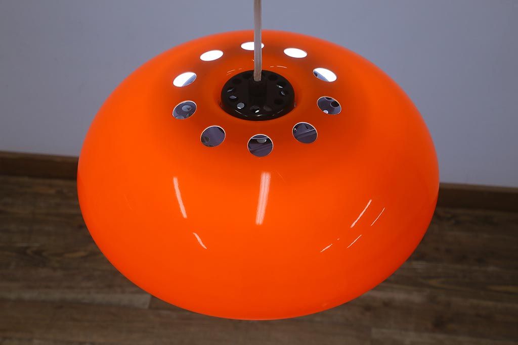 ヴィンテージ照明　三菱電機　レトロポップなデザインが魅力のペンダントライト(天井照明、ビンテージ)(R-042717)