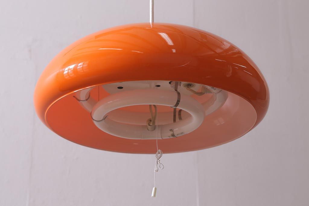 ヴィンテージ照明　三菱電機　レトロポップなデザインが魅力のペンダントライト(天井照明、ビンテージ)(R-042717)