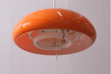 ヴィンテージ照明　三菱電機　レトロポップなデザインが魅力のペンダントライト(天井照明、ビンテージ)(R-042717)