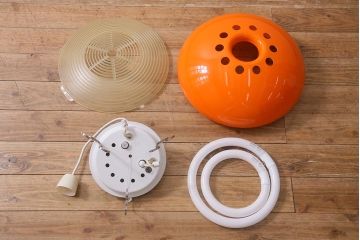 ヴィンテージ照明　三菱電機　レトロポップなデザインが魅力のペンダントライト(天井照明、ビンテージ)(R-042717)