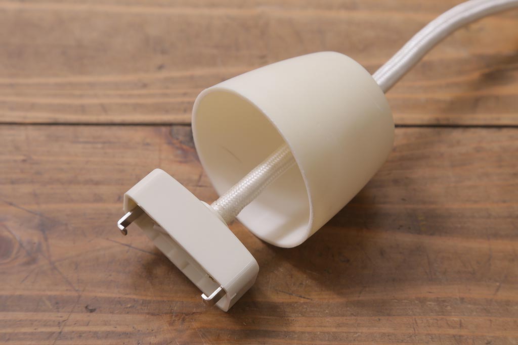 ヴィンテージ照明　三菱電機　レトロポップなデザインが魅力のペンダントライト(天井照明、ビンテージ)(R-042717)