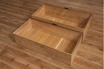 アンティーク家具　明治大正期　天板リメイク　木瓜(もっこう)引手と凝ったデザインの座金が目を引く時代箪笥ローチェスト(ローボード、引き出し、衣装箪笥、タンス)(R-042719)