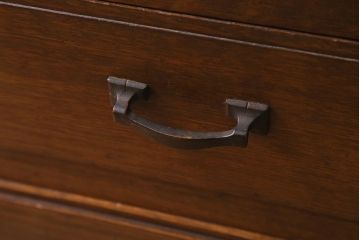 レトロ家具　昭和正期　上手物　透かし彫りの意匠がおしゃれなナラ材製の本箱(ブックケース、収納棚、飾り棚、キャビネット)(R-042721)