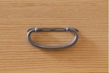 中古　伝統工芸品　長谷川浅次謹作　久光刻　衣装盆付き　花鳥図の前飾りが素敵な重ね加茂総桐箪笥(総桐たんす、和タンス、衣装箪笥、着物箪笥)(定価約120万円)(R-042722)