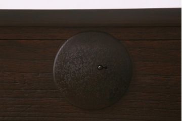 アンティーク家具　明治大正期　脚付きリメイク　引き出し1杯が珍しい!味わいが魅力の箪笥ローボード(テレビ台、ローチェスト、引き出し)(R-042726)