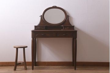 アンティーク家具　フランスアンティーク　マホガニー材　オーバル型のミラーが目を引く優美な佇まいのドレッサー(鏡台)(R-042727)