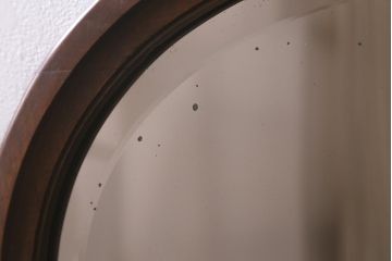 アンティーク家具　フランスアンティーク　マホガニー材　オーバル型のミラーが目を引く優美な佇まいのドレッサー(鏡台)(R-042727)