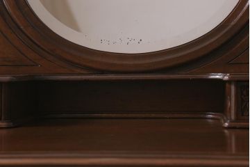 アンティーク家具　フランスアンティーク　マホガニー材　オーバル型のミラーが目を引く優美な佇まいのドレッサー(鏡台)(R-042727)
