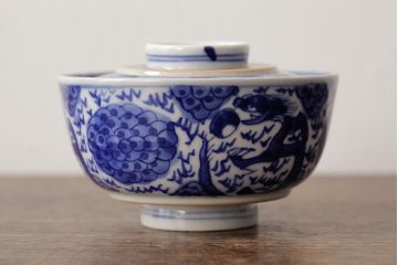 古民具・骨董　明治期　伊万里焼　染付蓋茶碗2客セット(和食器)(R-042740)