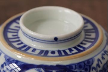 古民具・骨董　明治期　伊万里焼　染付蓋茶碗2客セット(和食器)(R-042741)