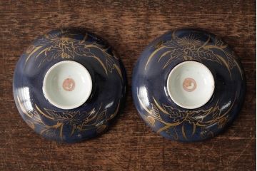 江戸期　古伊万里　瑠璃金彩花文蓋茶碗2客セット(和食器)(R-042746)