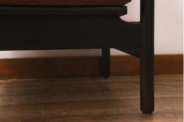 ビンテージ家具　Sampei Design Institute Tokyo(三平興業研究所)　モダンなデザインの一人掛けソファ(1Pソファ、アームソファ)(R-042751)