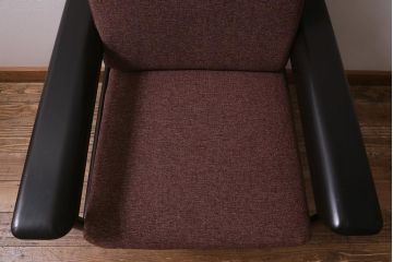 ビンテージ家具　Sampei Design Institute Tokyo(三平興業研究所)　モダンなデザインの一人掛けソファ(1Pソファ、アームソファ)(R-042752)