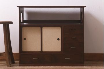 アンティーク家具　指物家具　桑・タモ・桐材　品の良い作りが魅力的な上手物の飾り棚(戸棚、収納棚)(R-042754)