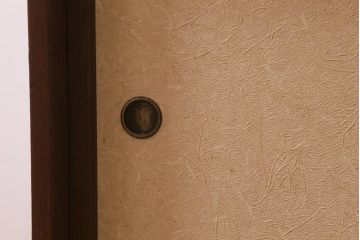 アンティーク家具　指物家具　桑・タモ・桐材　品の良い作りが魅力的な上手物の飾り棚(戸棚、収納棚)(R-042754)