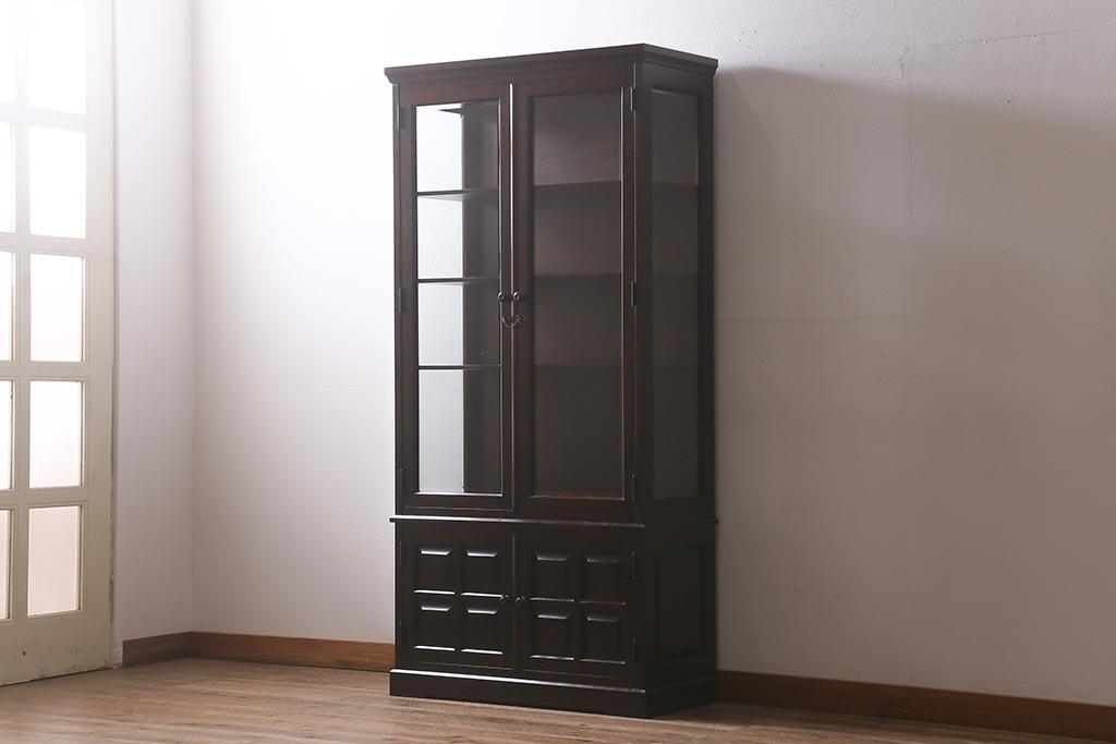 中古　希少な廃盤品!!　北海道民芸家具　OM158　品のある空間づくりにおすすめな飾り棚(収納棚、キャビネット)(定価約めな飾り棚(収納棚、キャビネット)(R-042756)