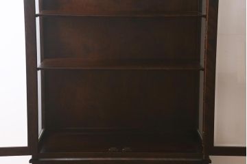 中古　希少な廃盤品!!　北海道民芸家具　OM158　品のある空間づくりにおすすめな飾り棚(収納棚、キャビネット)(定価約めな飾り棚(収納棚、キャビネット)(R-042756)