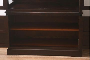 中古　希少な廃盤品!!　北海道民芸家具　OM158　品のある空間づくりにおすすめな飾り棚(収納棚、キャビネット)(定価約めな飾り棚(収納棚、キャビネット)(R-042756)