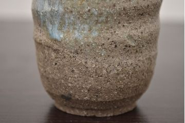 アンティーク雑貨　1968年　加守田章二作　灰釉湯呑　二客(共箱)(R-042758)