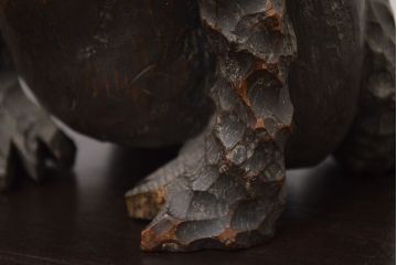 アンティーク雑貨　古い木彫りの蛙　置物　竹根　彫刻　民芸品　中国唐物?(R-042801)