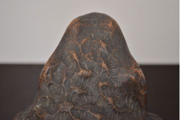 アンティーク雑貨　古い木彫りの蛙　置物　竹根　彫刻　民芸品　中国唐物?(R-042801)