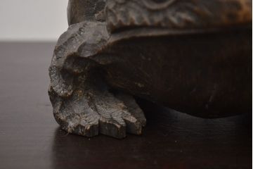 アンティーク雑貨　古い木彫りの蛙　置物　竹根　彫刻　民芸品　中国唐物?(R-042801)