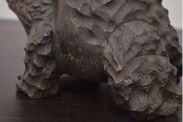 アンティーク雑貨　古い木彫りの蛙　置物　竹根　彫刻　民芸品　中国唐物?(R-042801)