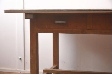 アンティーク家具　昭和レトロな雰囲気漂う作業台(ダイニングテーブル)(R-042809)