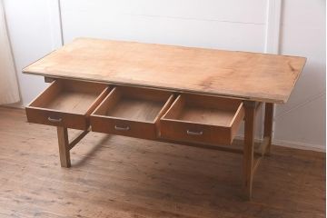 アンティーク家具　昭和レトロな雰囲気漂う作業台(ダイニングテーブル)(R-042809)
