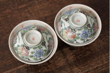 明治大正期　色絵染付蓋茶碗2客セット(和食器)(R-042811)