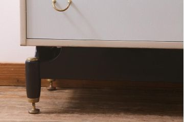 ヴィンテージ家具　北欧ビンテージ　G-PLAN(ジープラン)　リペイントがかわいらしいBBシリーズの縦型チェスト(サイドチェスト、引き出し)(R-042816)