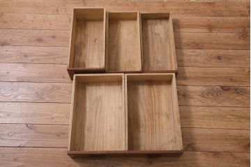 アンティーク家具　特注　透かし入り　黒柿・ケヤキ材　玉杢が美しい上手物の長火鉢(木製火鉢)(R-042817)