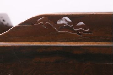 アンティーク家具　特注　透かし入り　黒柿・ケヤキ材　玉杢が美しい上手物の長火鉢(木製火鉢)(R-042817)
