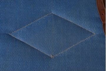 アンティーク　本革　レトロな魅力が漂うトランク(鞄、カバン、収納、ディスプレイ)(R-042818)