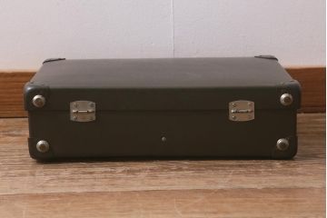 アンティーク雑貨　レトロな魅力が漂うトランク(鞄、カバン、収納、ディスプレイ)(R-042820)