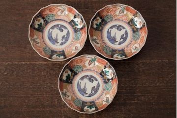 アンティーク雑貨　明治期　伊万里焼　金彩色絵なます皿3枚(中皿、和食器)(R-042833)