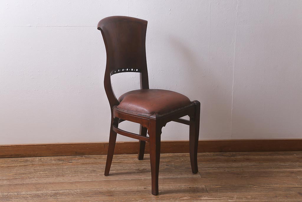 ビンテージ家具　本革使用の高級感あふれるチェア(椅子、ダイニングチェア)(R-042842)
