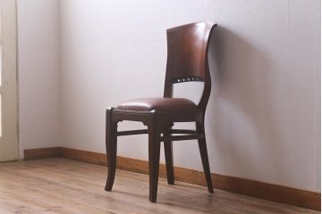 ビンテージ家具　本革使用の高級感あふれるチェア(椅子、ダイニングチェア)(R-042842)