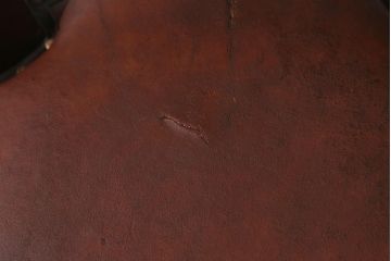 ビンテージ家具　本革使用の高級感あふれるチェア(椅子、ダイニングチェア)(R-042842)