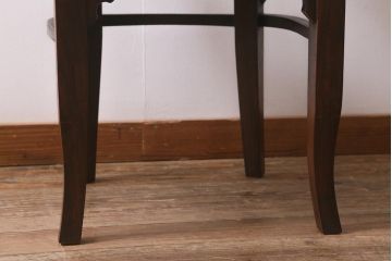 ビンテージ家具　本革使用の高級感あふれるチェア(椅子、ダイニングチェア)(R-042844)