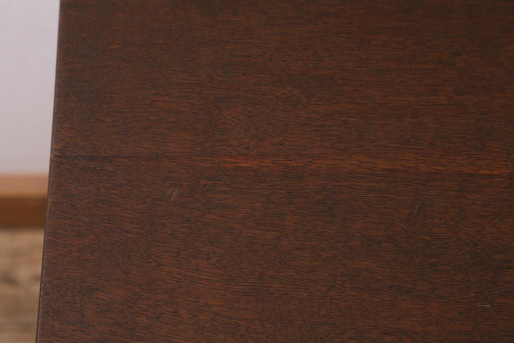 アンティーク家具　和製アンティーク　ナラ材　シンプルなデザインが魅力のサイドテーブル(R-042846)