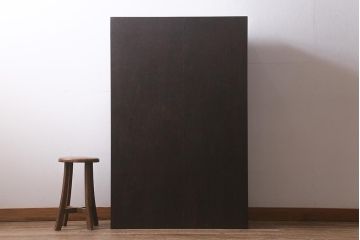 ラフジュ工房オリジナル　古材リメイク　モミの木　白い取っ手がレトロで可愛らしいパタパタ扉のマス目棚(収納棚、下駄箱)(R-042850)