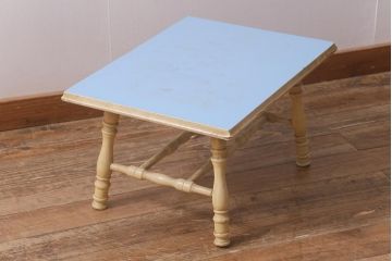【簡易リペア限定品】レトロ家具　昭和中期　ペイント家具　淡い色味が爽やかなローテーブル(R-042855)