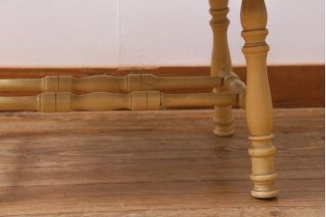 レトロ家具　昭和中期　ペイント家具　淡い色味が爽やかなローテーブル(R-042855)