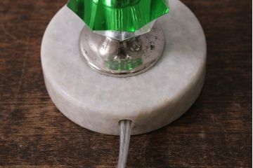 アンティーク照明　昭和初期　台座大理石　グリーンのガラスボディがおしゃれなテーブルランプ(卓上照明、スタンドライト)(R-042860)