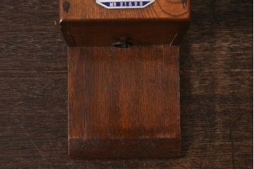 アンティーク雑貨　昭和レトロ　手廻式鰹節削器(古道具)(R-042867)