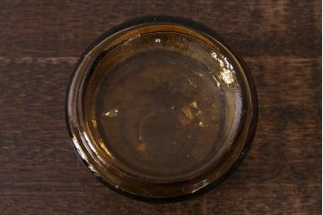 アンティーク照明　昭和初期　平芯・8分芯　アンバーガラスのレトロなオイルランプ(テーブルランプ、和ガラス)(R-042879)