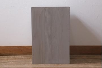 和製アンティーク　アンティークペイント　昭和中期　ユニセックスなデザインが魅力の小引き出し(小物収納)(R-042883)